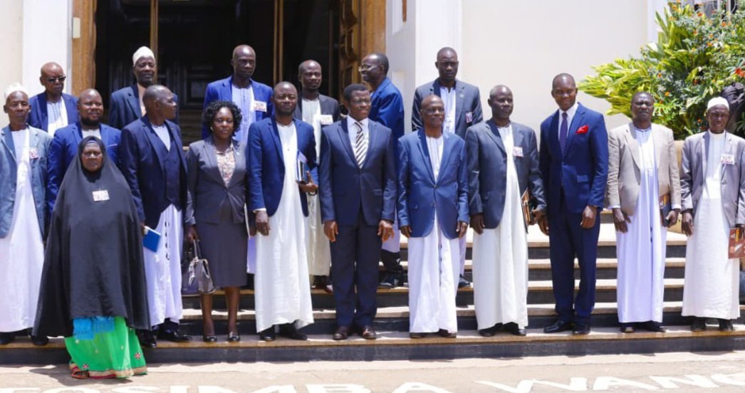 Abakenyi bakiise embuga - basabye babeere nga batambulira mu nteekateeka za Buganda zonna