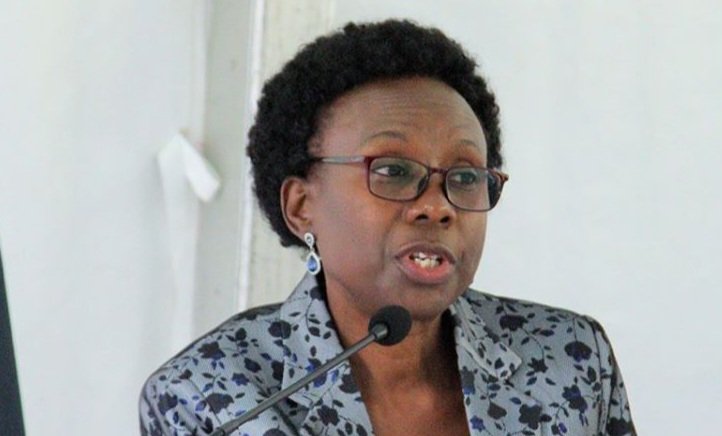 Government ekyebuuza ku nsonga eziviiriddeko ebbeeyi ya shilling ya Uganda okwongera okunaabuuka n'ebbeeyi y'amafuta okulinnya - parliament ebadde erindiridde alipoota