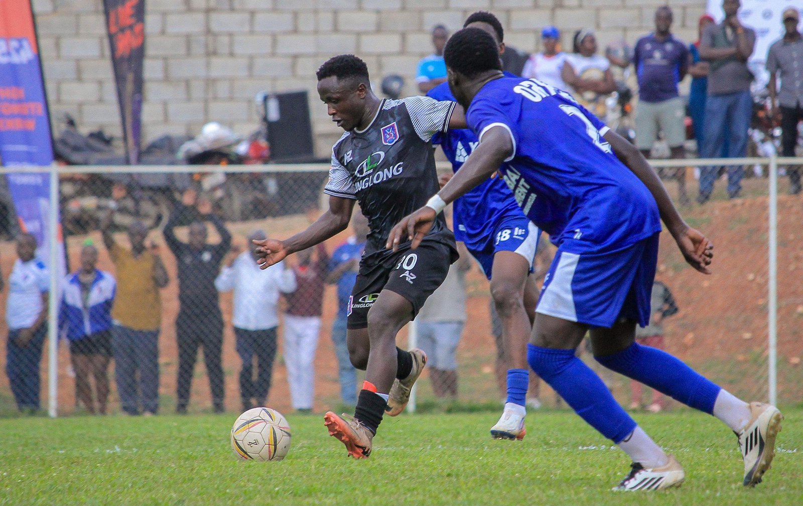 Villa Jogo Ssalongo erumbye Police omwayo negikubirayo goolo 6 -1