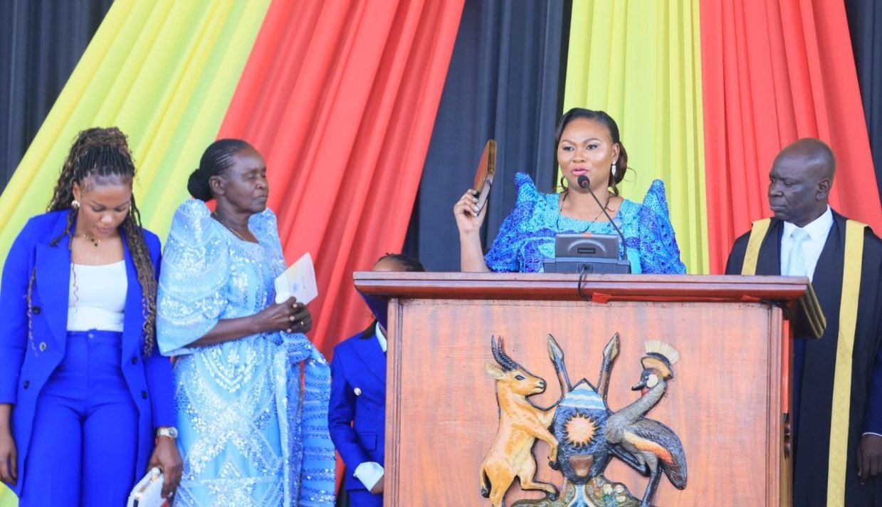 Ababaka ba parliament ya Uganda ey’omulundi ogwe 12 batandise okukuba ebirayiro – bali 529