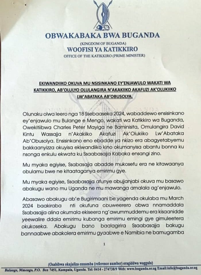 Abakulembeze b’olukiiko lw’Abataka ab’obusolya, Olulyo Olulangira ne Katikkiro Mayiga – bayisizza ekiwandiiko ku nsonga ezikwata ku bulamu bwa Ssaabasajja Kabaka
