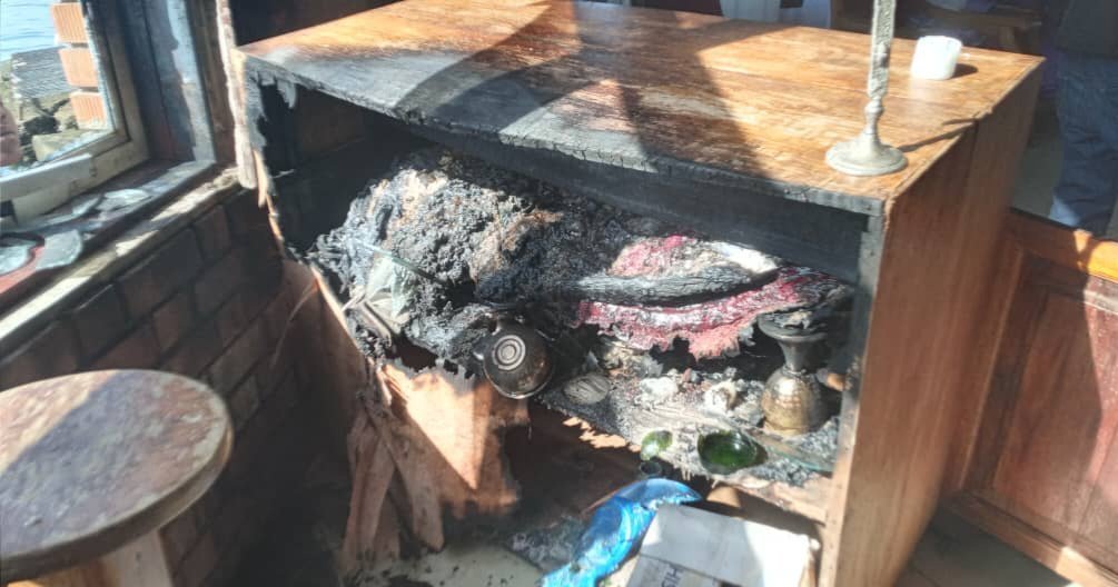 Abazigu bateekedde omuliro ebyambalo bya bannaddiini mu eklezia ye Kigungu Mapeera
