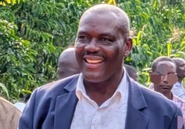 Akakiiko k’ebyokulonda kejjeerezza JohnBosco Lubyayi Sseguya avuganya mu Mawokota South – ebiwandiiko bye eby’obuyigirize bimukkiriza okwesimbawo