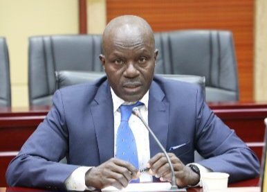 Alex Kakooza alondeddwa ng’omuteesiteesi omukulu owa ministry y’ebyobusuubuzi – ekibaddemu Geraldine Ssali ali mu kkomera