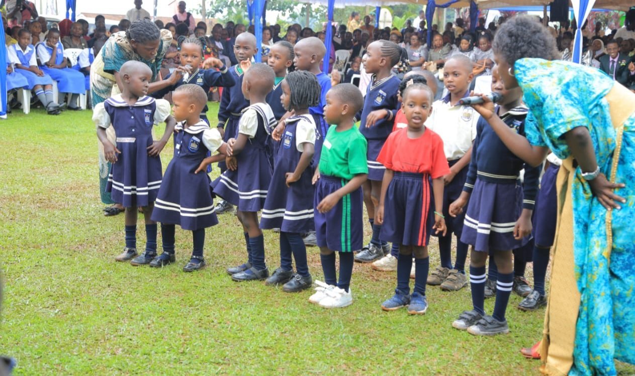 Amasomero g’Obwakabaka n’aga bannamikago gakiise embuga mu nkola ya Tondeka mu Luwalo – galeese obukadde bwa shs 92