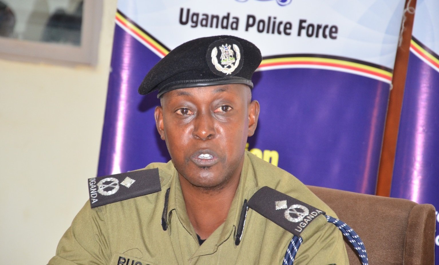 Bannakyewa baddukidde mu kooti bagala bannansi ba Kenya 2 abagambibwa nti baali bava ku nkuηaana za Kyagulanyi Ssentamu baleetebwe mu kooti- Police ebegaanye temanyi gyebali