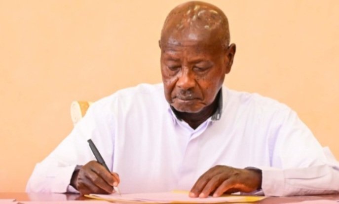 Cabinent yaba minister empya efulumye