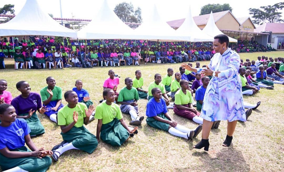 Col.Edith Nakalema alabudde abazadde abasuulirira abaana – bakotoggera eggwanga
