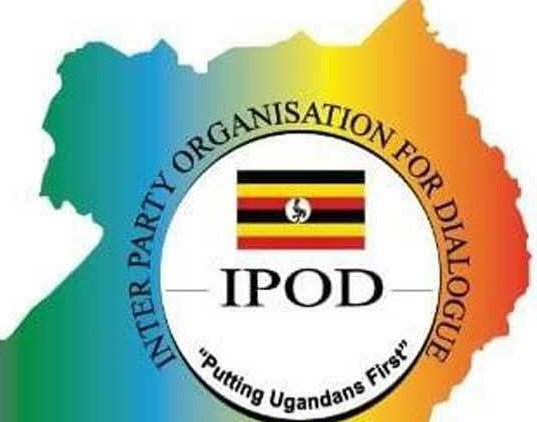 Ebibiina by’obufuzi bisisinkanye okusalawo ku biseera bya IPOD ebijja