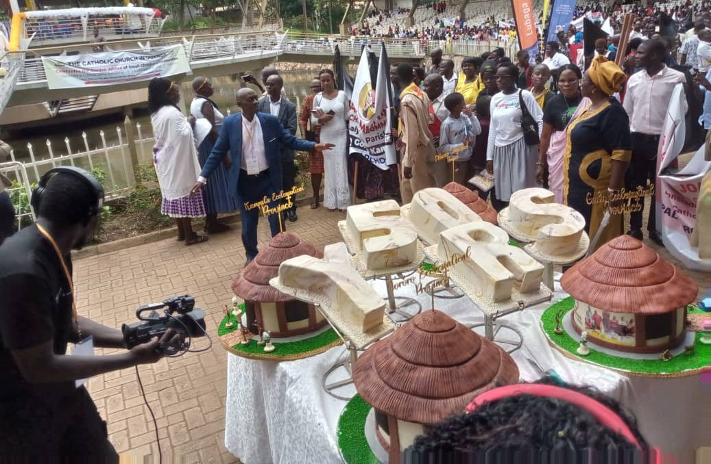 Eklezia mu Uganda ejaguzza emyaka 50 okuva enkola y’Obubondo etondebwawo