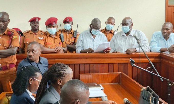 Enkalu zeyongedde mu musango oguvunaanibwa Dr.Kiiza Besigye ne Obed Kamulegeya – baziddwayo ku alimanda
