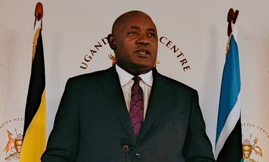 Government ya Uganda ekoze ennoongosereza mu tteeka erifuga kooti y’amagye – yakuddamu okuwozesa abantu ba bulijjo