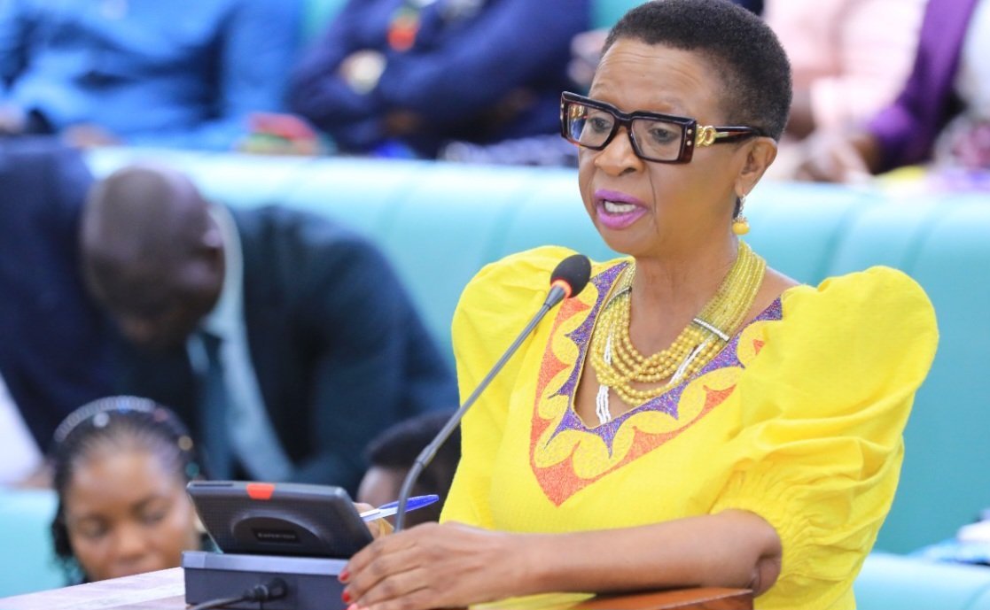 Government ya Uganda eyanjudde ebbago ly’etteeka eppya – ku bakola, abalaanga, abatunda n’abatembeeya eddagala ly’abantu n’ery’ebisolo