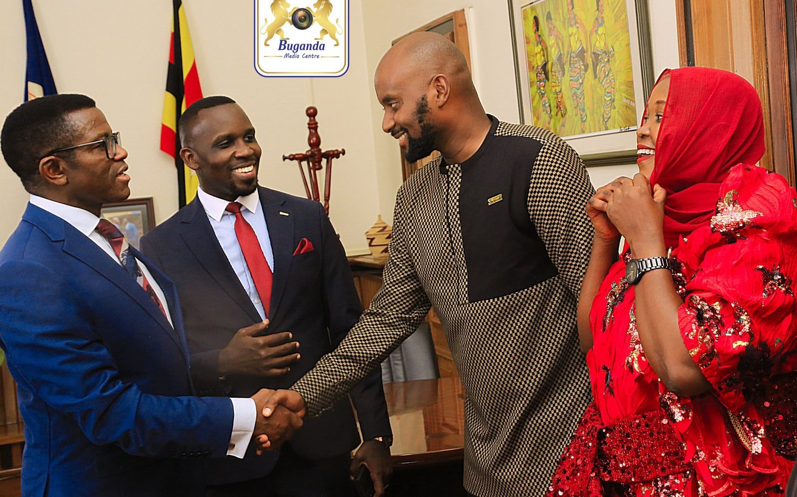 Kabaka Birthday run 2024: Aba NUP bakiise embuga nebagula emijoozi gya bukadde bwa shs 21 – Katikkiro Mayiga abalabudde ku ky’okwanika obuziina bwabwe mu lujjudde