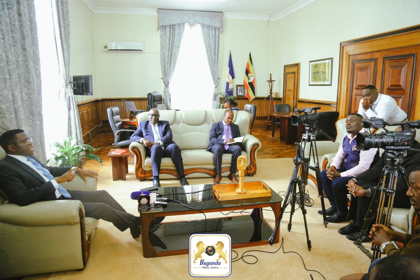 Katikkiro Mayiga alabudde abagenda ku mupiira gw’Amasaza e Namboole – muvuge ebidduka n’obwegendereza
