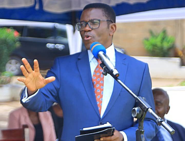Katikkiro Mayiga alabudde abavvoola Buganda