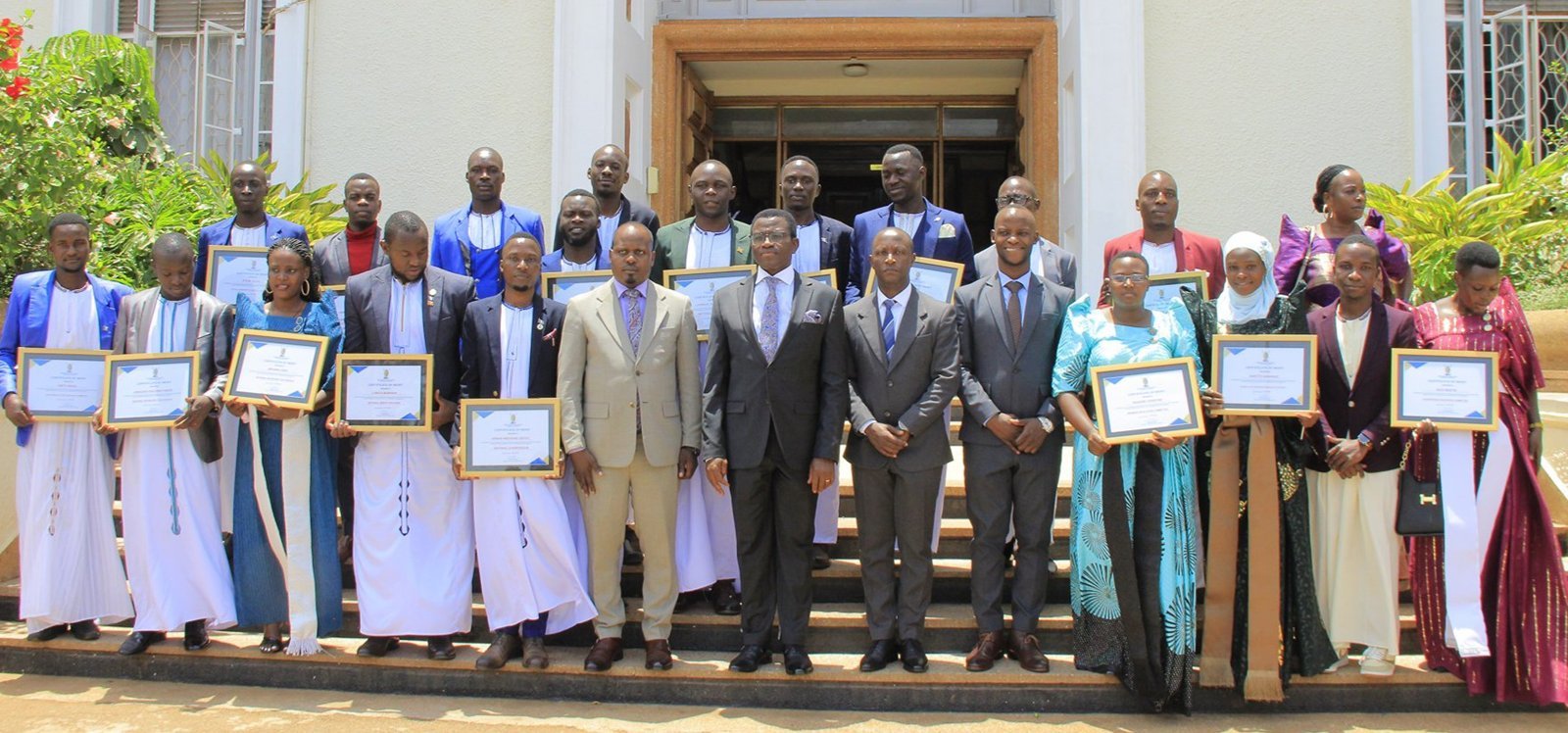Katikkiro Mayiga atongozza olukiiko oluggya olukulembera Nkobazambogo
