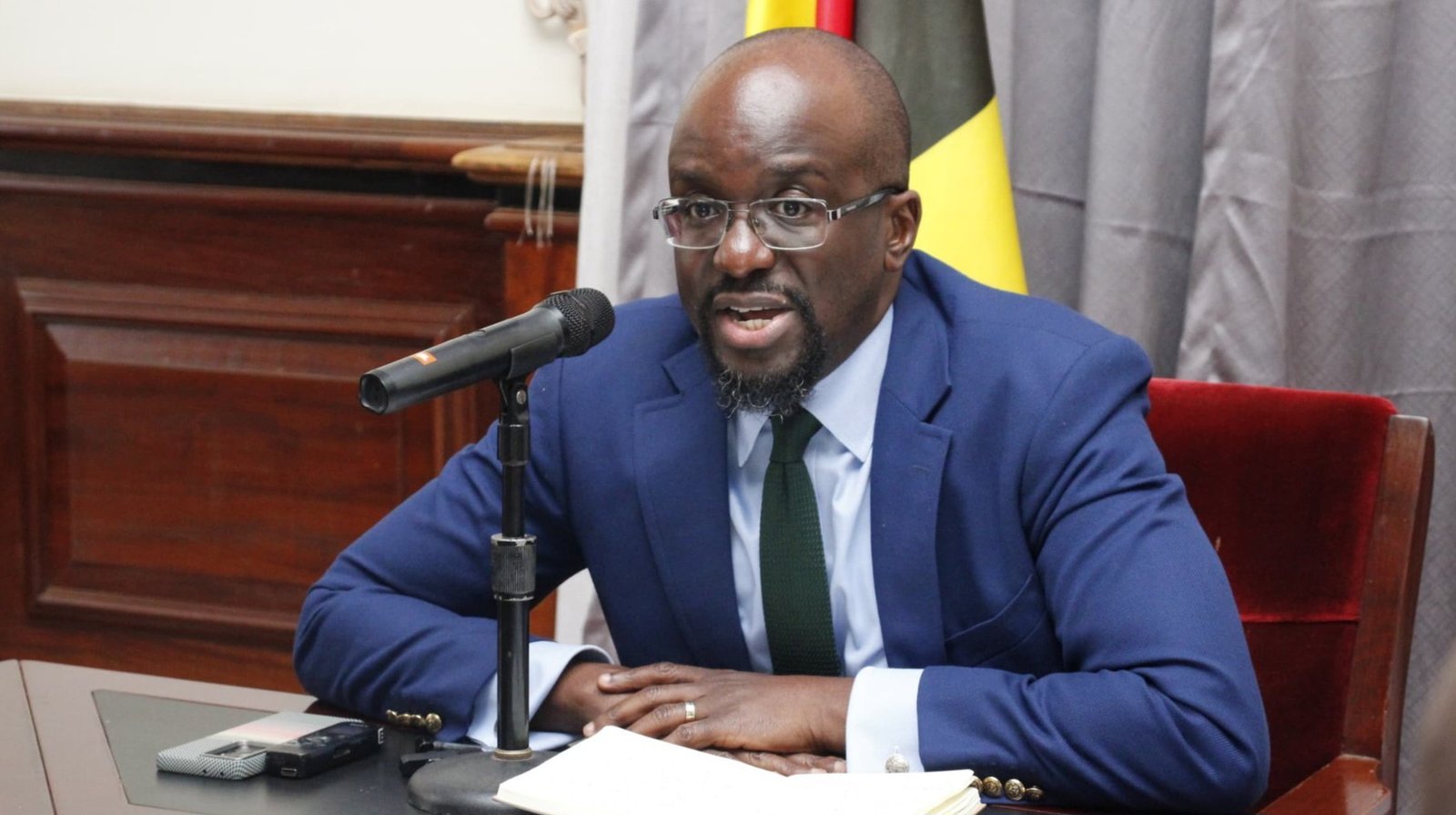 Kooti enkulu eyimirizza bonna abeesenza ku ttaka lya Kabaka erye Kaazi Busaabala n’ekigendererwa eky’okulyezza