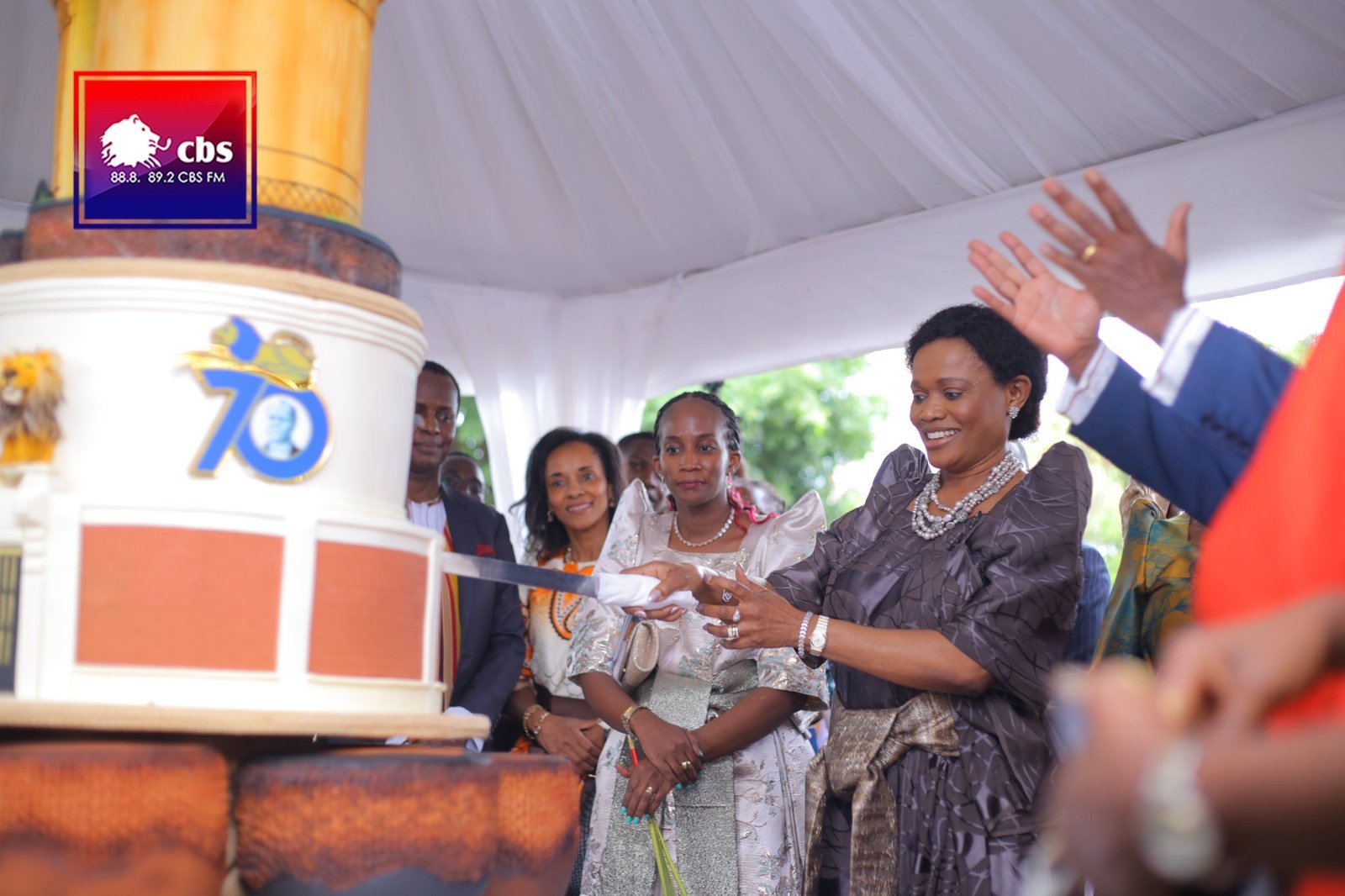 Mu bifaananyi – mu lutikko e Lubaga mu kukuza amazaalibwa ga Ssaabasajja Kabaka Ronald Muwenda Mutebi II age 70