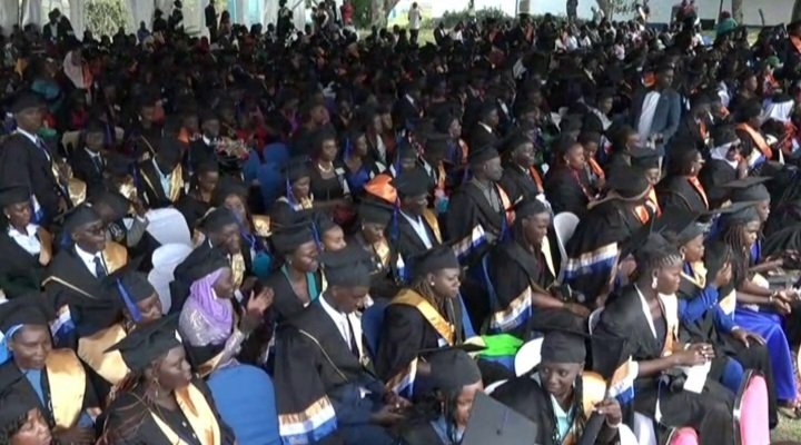 Muteesa I Royal University etikkidde abayizi 716 – amatikkira ga mulundi gwa 12