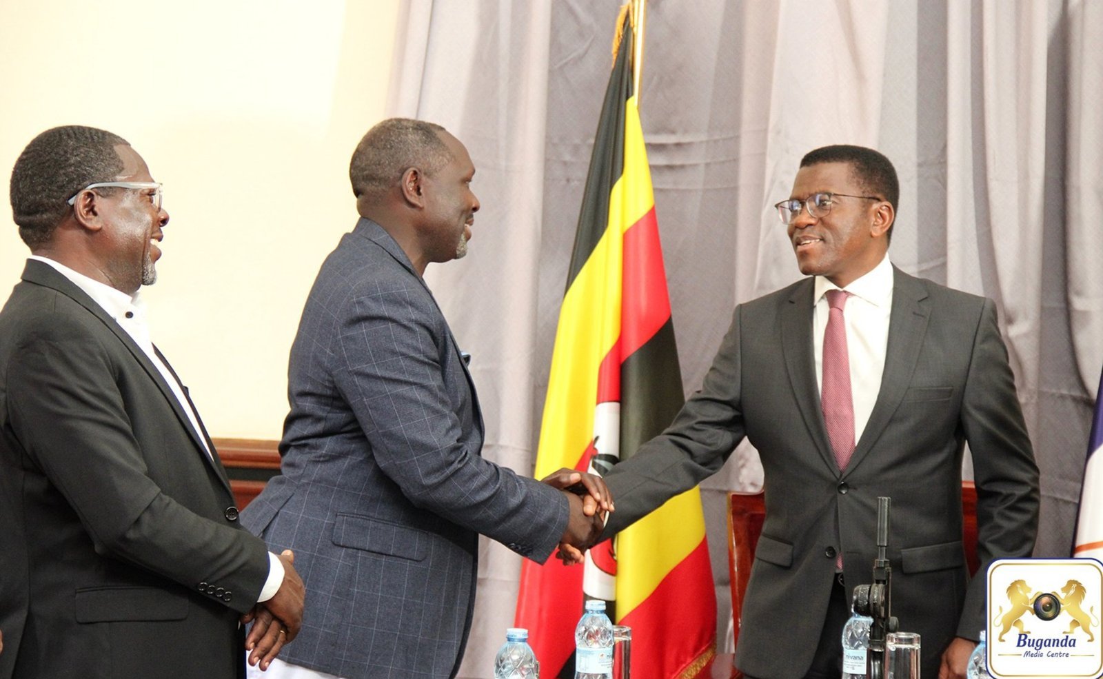 Mwenyigire mu bukulembeze ku buli mutendera – Katikkiro Mayiga