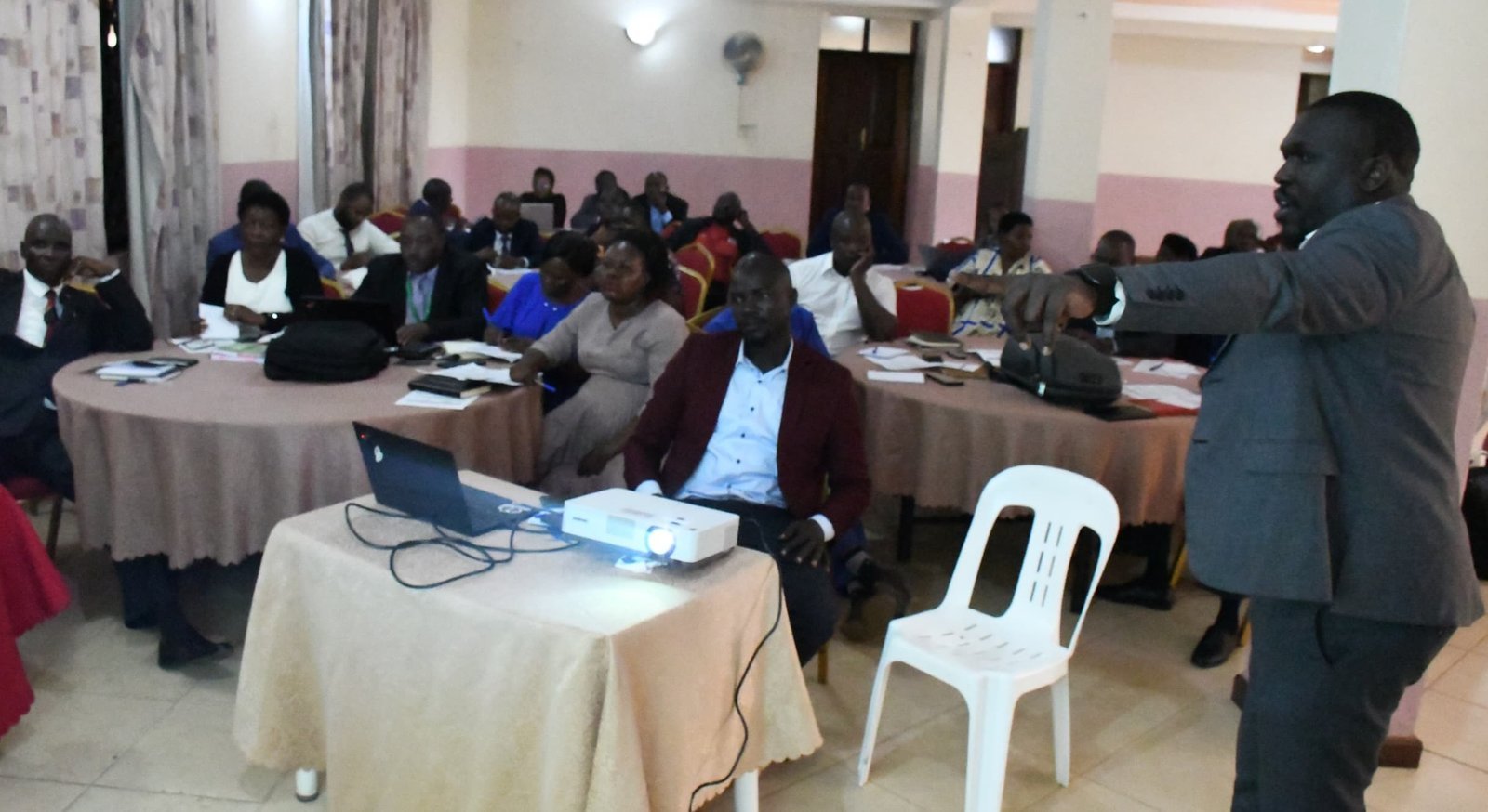 NEMA esonze olunwe mu bakulembeze ba districts olw’okulagajjalira obutonde bw’ensi – bewozezaako tebalina buyinza
