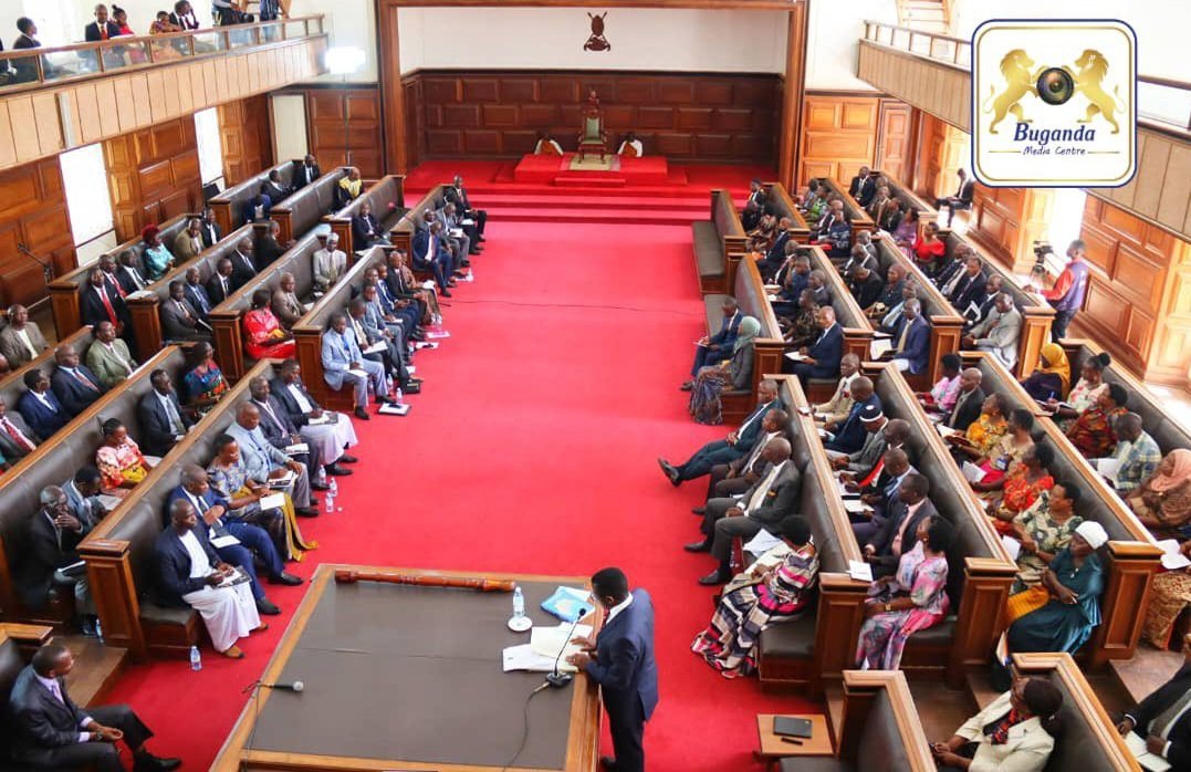 Olukiiko lwa Buganda luyisizza ebiteeso 8 – luwagidde eky’okusoosowaza obulamu bwa Ssaabasajja Kabaka