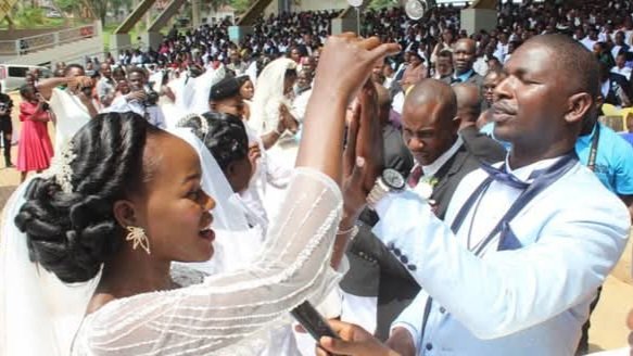Omukozi wa CBS George William Kakooza agattiddwa mu bufumbo obutukuvu ne Mary Winfred Nakyejwe