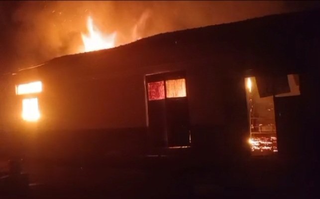 Omuliro gusaanyizaawo ekisulo ky’abayizi ku Wamatovu Umea S S Mpigi