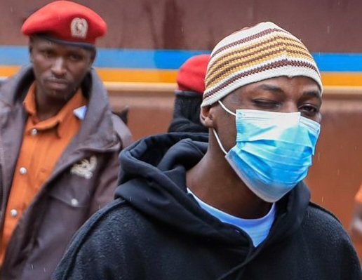 Omuyimbi Alien Skin azziddwayo ku alimanda e Luzira – awerennemba nagwakukuba basawo