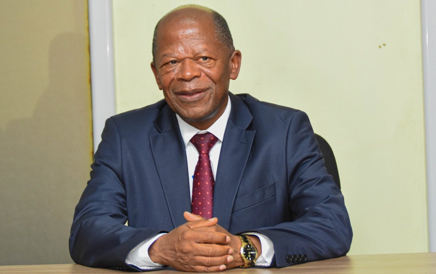 Owek.Dr.J.C Muyingo Minister omubeezi ow’ebyenjigiriza – ayimirizza eby’okwesimbawo mu by’obufuzi