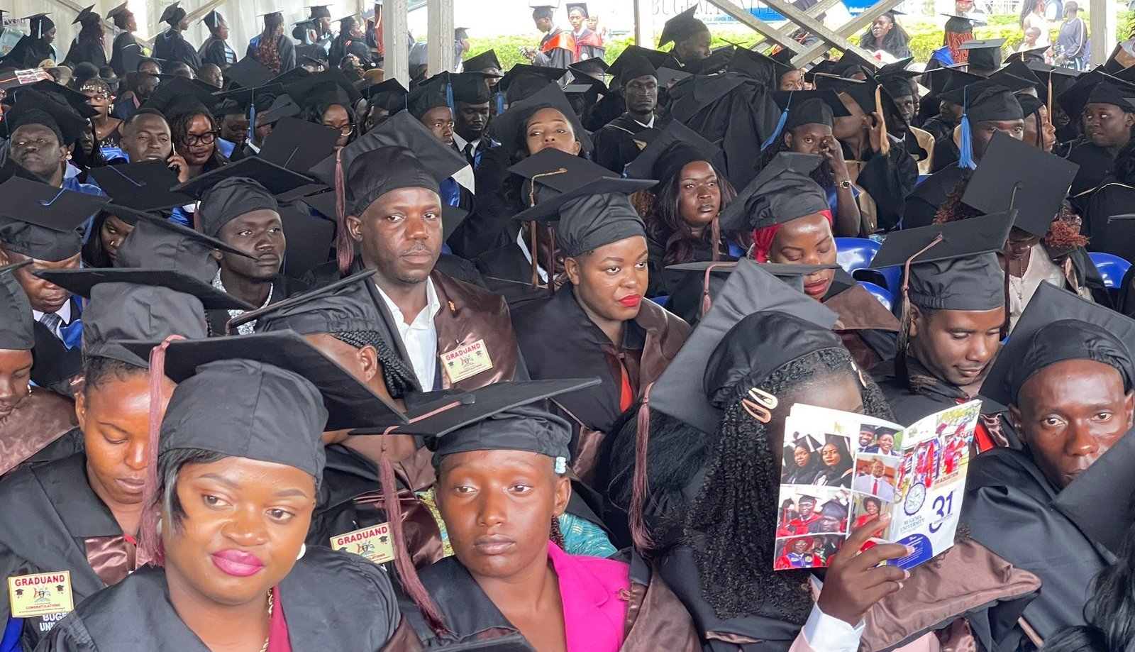 Pastor Samuel Kajoba atuuziddwa nga Chancellor ow’omusanvu owa Bugema University – natikkira n’abayizi 1,779