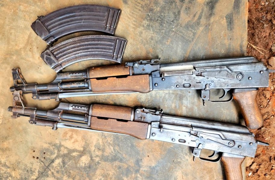 Police ekutte 8 abagambibwa okubeera abazigu –  basangiddwa n’emmundu mu district ye Bugweri