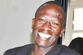 Police etuuse ku bukadde bwa shs 20 – ziweebwe anaabatuusa ku Luggya Bbosa Tabula agambibwa okuluka olukwe lw’okutemula Omutaka Eng.Daniel Bbosa