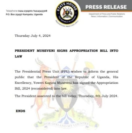 President Museven kyaddaaki atadde omukono ku tteeka erirambika engabanya ya sente mu mbalirira y’eggwanga