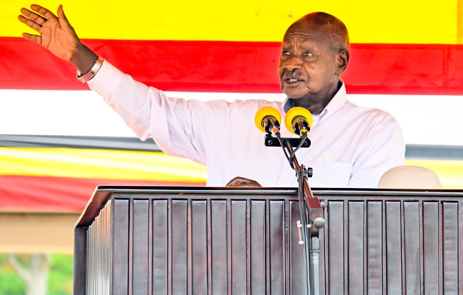 President Museveni alagidde police esazeemu akakalu akaawebwa abavunaanibwa okusaba enguzi ku nsimbi za Parish Development Model
