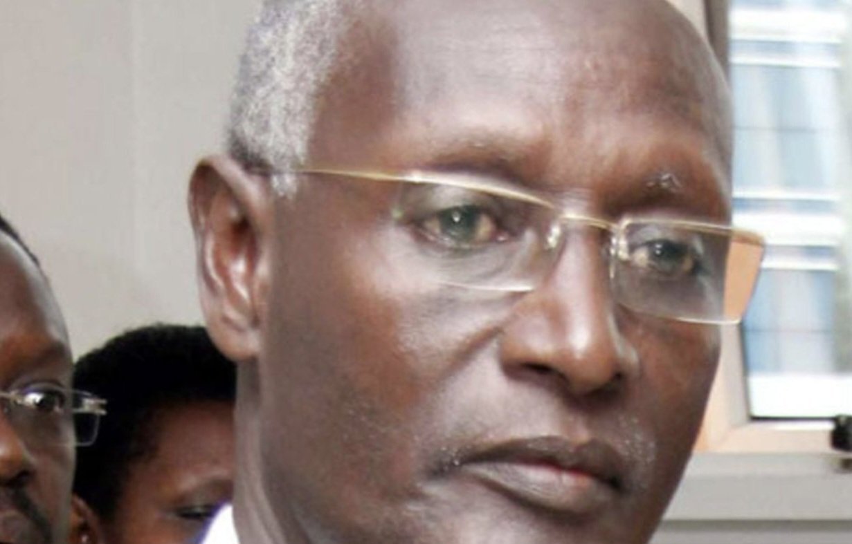 President Museveni asonyiye ababadde bavunaanibwa ogw’okubulankanya ensimbi ezaali ez’okugulira ba ssentebe b’ebyalo eggaali