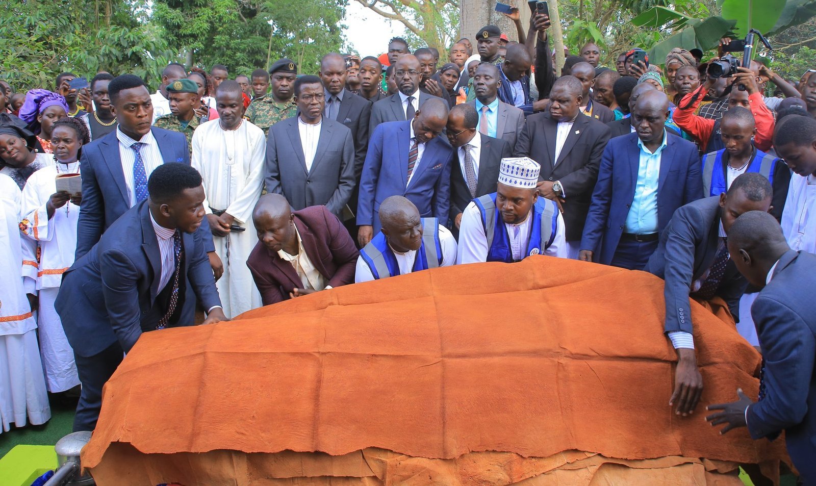 Ssaabalangira Godfrey Musanje Kikulwe Ngobe aterekeddwa mu Kyaggwe
