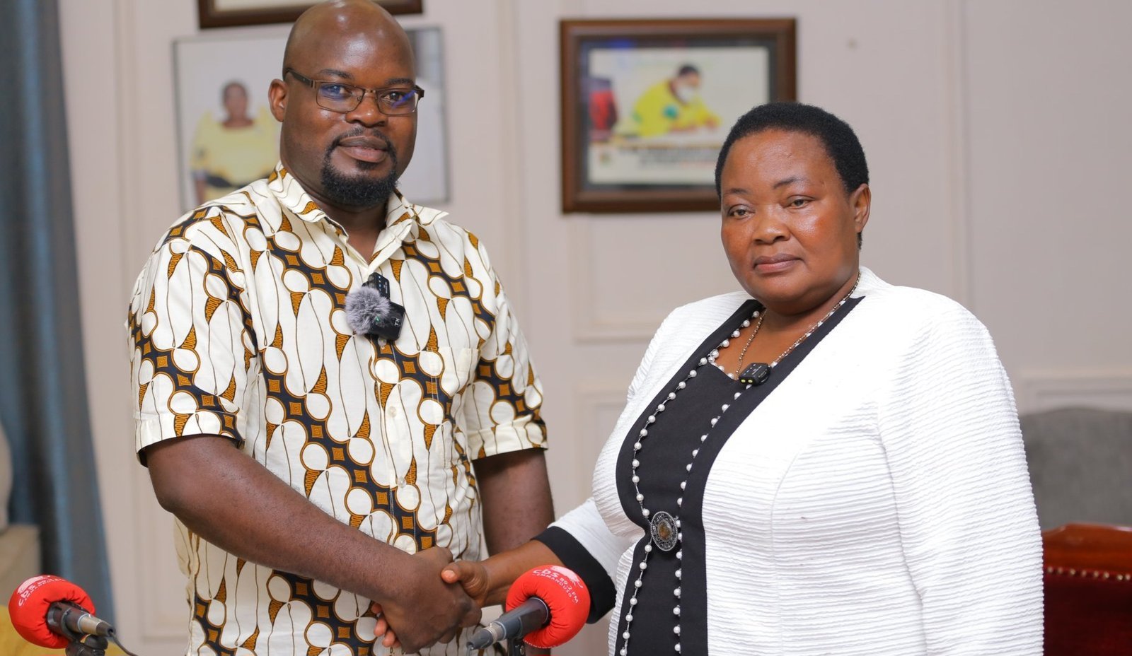 Ssaabaminister Nabbanja ayanjjudde enteekateeka ya government ey’okuddamu okwekennenya emisolo egyavuddeko abasuubuzi mu Kampala okwekalakaasa