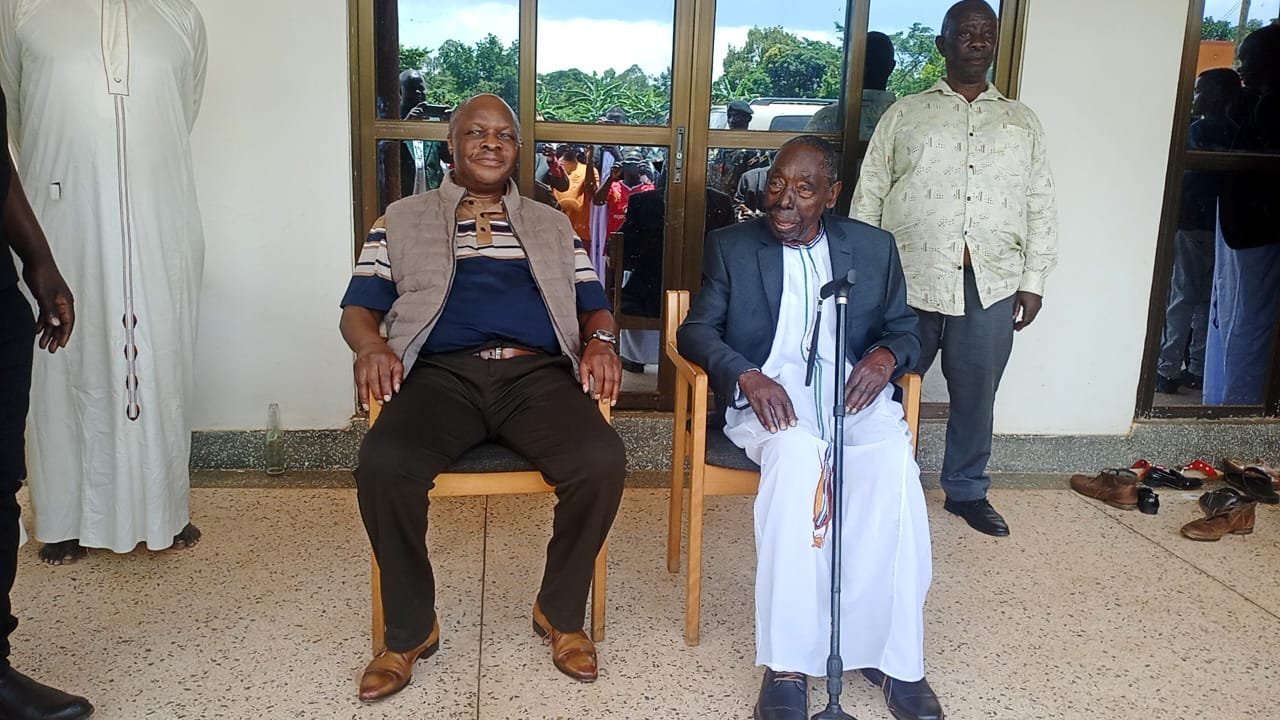 Ssaabasajja Kabaka asiimye naakyalira ku Mutaka Nadduli Kibaale mu maka ge e Matugga – Y’omu ku baali mu nteekateeka z’okuzzaawo Obwakabaka