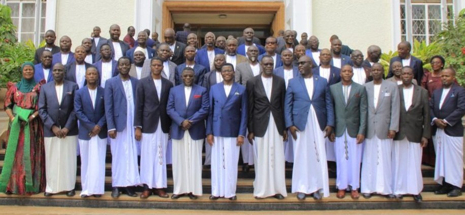 Ssaabasajja Kabaka aweerezza abataka ab’Obusolya obubaka obwenjawulo – abakuutidde okubeera abavumu, okunyweza obumu, okuwuliziganya n’okwagazisa abavubuka ebika byabwe
