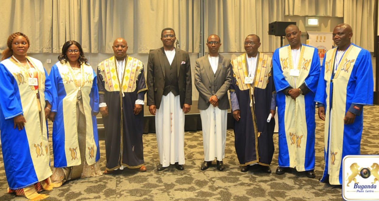 Ttabamiruka wa Buganda Bumu atongozeddwa mu South Africa – n’okutuuza abaami ba Kabaka