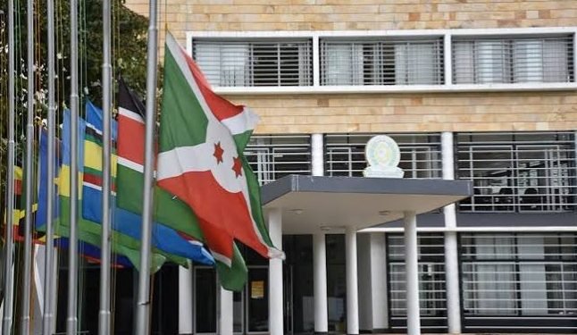 Abaali abakozi ba East African Community bakyabanja emisaala gyabwe oluvannyuma lw’emyaka 44