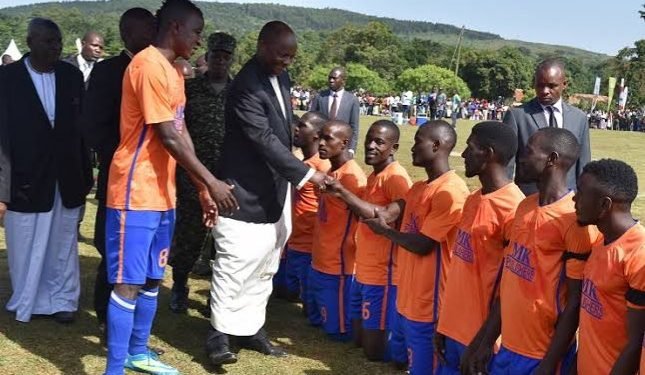 Obululu bw’empaka z’ekikopo ky’omupiira gw’ebika by’abaganda 2022 bukwatiddwa – zitongozebwa wiiki ejja