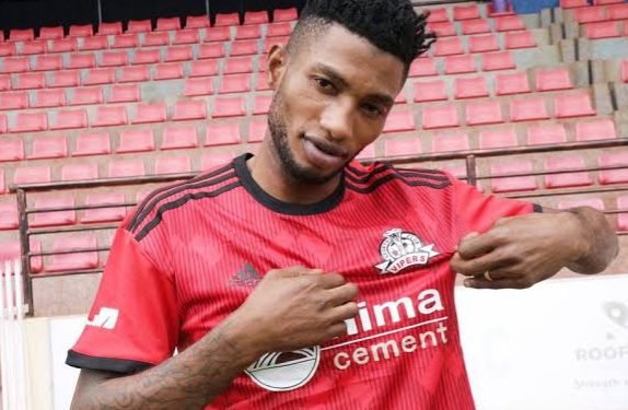 Cesar Manzoki owa Vipers akyeramula – Simba FC emwetaaga