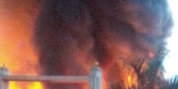 Kenswala Factory mu Jinja ekutte omuliro