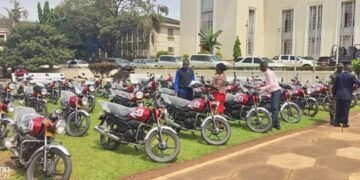 Abaami ba Kabaka ab’amagombolola baweereddwa pikipiki