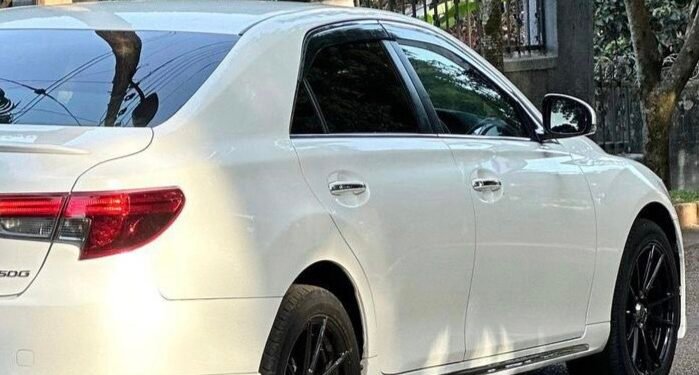 Abadde yakagula emmotoka atomedde omwana ow’emyezi 10 n’amuttirawo