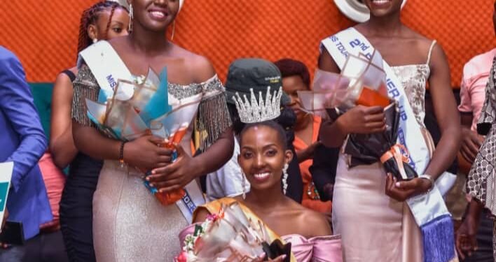 Miss Tourism Buganda 2023/ 2024 – MunnaBuddu Nabakungula Vanessa y’awangudde engule