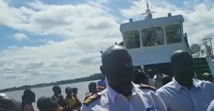 Wabaddewo akasattiro omuyaga ogw’amaanyi bwegukubye emmeeri ya MV Nodil ebadde e Masaka okudda e Ntebbe